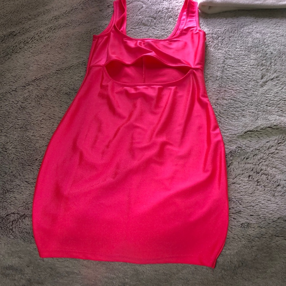 Kim K neon pink dress